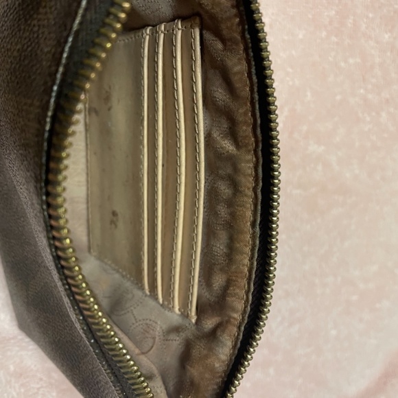 Michael kors small clutch - Picture 4 of 5